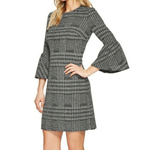 Calvin Klein Dresses & Skirts - Calvin Klein Plaid Grid Bell Sleeve Sheath 8